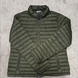 Duluth Trading Co Women's Forest Green Puffer Jacket